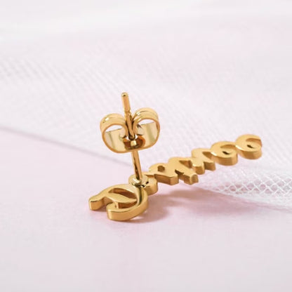 Personalized earrings with your name 
